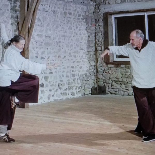 HDR Bracket = 0,8,-8 FaceNum=0    FocusArea=111011111